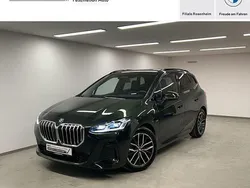 Sanremo green Gebraucht 2024 BMW 220 Active Tourer M Sport Van / Kleinbus | 36.450 € (Fairer Preis)