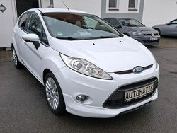Weiß Gebraucht 2009 Ford Fiesta Kleinwagen | 7.399 € (Etwas zu teuer)