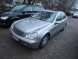 Gebraucht 2003 Mercedes C200 Classic Limousine | 950 € (Superpreis)