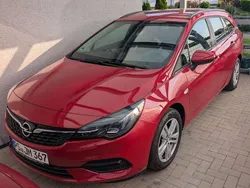 Rot Gebraucht 2021 Opel Astra Kombi | 13.100 € (Superpreis)