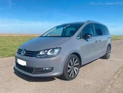 Grau Gebraucht 2020 VW Sharan IQ Drive Van / Kleinbus | 27.400 € (Guter Preis)