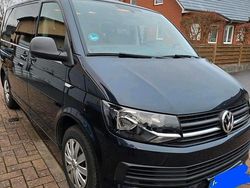 Blau Gebraucht 2018 VW Multivan Van | 32.000 € (Guter Preis)
