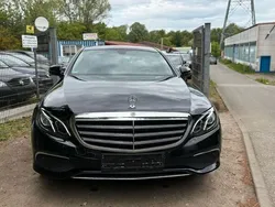 Schwarz Gebraucht 2019 Mercedes E300 Limousine | 27.950 € (Fairer Preis)