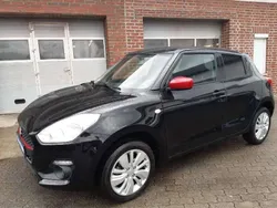 Schwarz Gebraucht 2018 Suzuki Swift Limousine | 14.690 € (Etwas zu teuer)