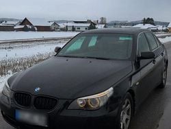 Schwarz Gebraucht 2005 BMW 523 Limousine | 2.300 € (Superpreis)