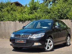 Schwarz Gebraucht 2010 Skoda Octavia Elegance Limousine | 4.600 € (Fairer Preis)