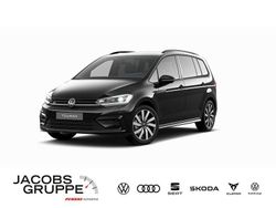 Schwarz Gebraucht 2024 VW Touran Style Van / Kleinbus | 36.940 € (Superpreis)