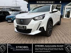 Weiß Gebraucht 2021 Peugeot e-2008 Allure SUV | 16.990 € (Guter Preis)