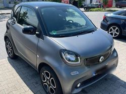 Grau Gebraucht 2018 Smart ForTwo Coupé Prime Coupé | 14.690 € (Fairer Preis)