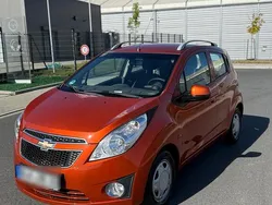 Orange Gebraucht 2010 Chevrolet Spark Kleinwagen | 1.599 € (Fairer Preis)