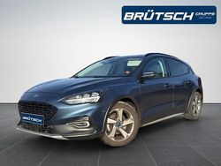 Chromablau metallic Gebraucht 2019 Ford Focus Active Limousine | 17.880 € (Etwas zu teuer)