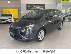 Gebraucht 2016 Opel Zafira Van / Kleinbus | 11.990 € (Fairer Preis)