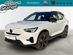 Weiß Gebraucht 2022 Volvo XC40 Plus SUV | 31.500 € (Fairer Preis)