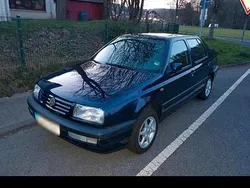 Blau Gebraucht 1998 VW Vento Limousine | 875 € (Superpreis)