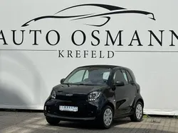 Schwarz Gebraucht 2022 Smart ForTwo Electric Drive Limousine | 10.900 € (Fairer Preis)