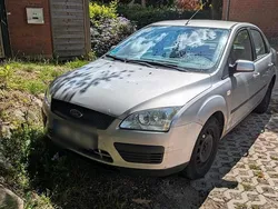 Silber Gebraucht 2006 Ford Focus Limousine | 999 € (Guter Preis)