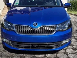 Blau Gebraucht 2016 Skoda Fabia Joy Kleinwagen | 9.900 € (Fairer Preis)