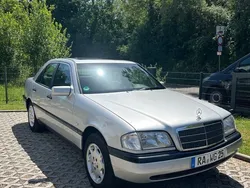 Silber Gebraucht 1996 Mercedes C180 Classic Limousine | 5.298 € (Teuer)