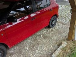Rot Gebraucht 2009 Skoda Fabia Classic Kleinwagen | 2.000 € (Guter Preis)