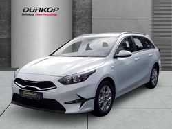 (wd) casa white s Gebraucht 2024 Kia Ceed Sportswagon Vision Kombi | 24.480 € (Etwas zu teuer)