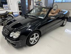 Schwarz Gebraucht 2007 Mercedes CLK200 Cabrio | 3.980 € (Guter Preis)