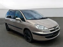 Gold Gebraucht 2003 Peugeot 807 Van / Kleinbus | 490 € (Fairer Preis)