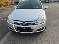 Silber Gebraucht 2008 Opel Astra Kombi | 2.200 € (Fairer Preis)