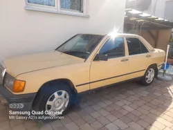 Beige Gebraucht 1986 Mercedes 190 Limousine | 2.500 €