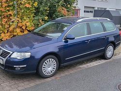 Blau Gebraucht 2009 VW Passat Comfortline Kombi | 2.299 € (Superpreis)
