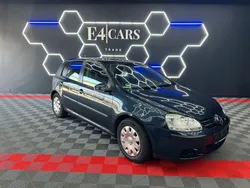 Blau Gebraucht 2005 VW Golf V Limousine | 2.290 €