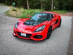 Rot Gebraucht 2022 Lotus Exige Coupé | 98.900 €