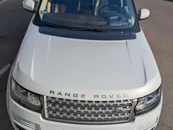 Weiß Gebraucht 2016 Land Rover Range Rover Vogue SUV | 29.800 € (Superpreis)