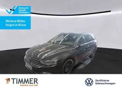 Grau Gebraucht 2020 VW Passat Business Kombi | 20.950 € (Guter Preis)