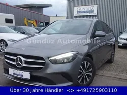 Mercedes B200