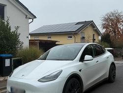 Weiß Gebraucht 2022 Tesla Model Y Performance SUV | 33.490 € (Fairer Preis)