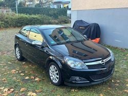 Schwarz Gebraucht 2007 Opel Astra GTC Limousine | 3.000 € (Fairer Preis)