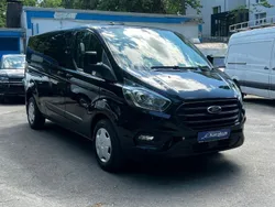 Schwarz Gebraucht 2021 Ford Tourneo Custom Trend Van / Kleinbus | 21.500 € (Etwas zu teuer)