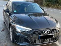 Schwarz Gebraucht 2024 Audi A3 Sportback Limousine | 32.000 € (Fairer Preis)