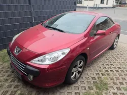 Rot Gebraucht 2005 Peugeot 307 CC Cabrio | 1.000 € (Superpreis)