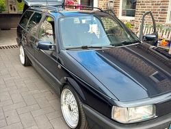 Blau Gebraucht 1993 VW Passat Kombi | 9.500 €