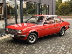 Rot Gebraucht 1981 Opel Ascona S | 27.500 €