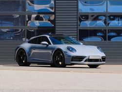 Grau Gebraucht 2023 Porsche 911 Carrera 4 GTS | 169.992 € (Teuer)