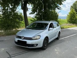 Silber Gebraucht 2011 VW Golf VI Kombi | 1.900 € (Superpreis)