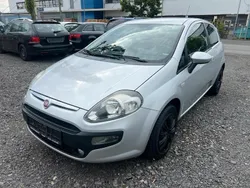 Silber Gebraucht 2010 Fiat Punto Kleinwagen | 2.499 € (Etwas zu teuer)