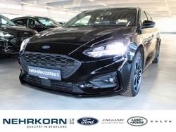 Schwarz Gebraucht 2019 Ford Focus ST-Line Limousine | 17.850 € (Etwas zu teuer)