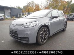 Grau Gebraucht 2023 VW ID.3 Pro Kleinwagen | 22.400 € (Fairer Preis)