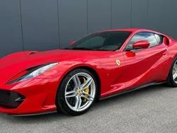 Rot Gebraucht 2020 Ferrari 812 | 329.000 € (Superpreis)