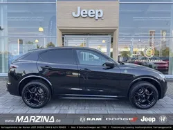 Nero vulcano Neu 2024 Alfa Romeo Stelvio Quadrifoglio SUV | 95.890 €