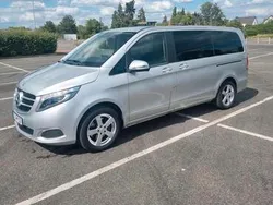 Silber Gebraucht 2017 Mercedes V220 Van / Kleinbus | 26.500 € (Guter Preis)