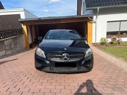 Schwarz Gebraucht 2014 Mercedes A180 Limousine | 12.500 € (Etwas zu teuer)